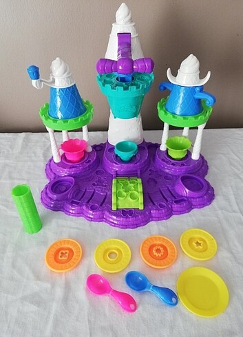 Play Doh Dondurma Şatosu Oyun Hamuru Seti