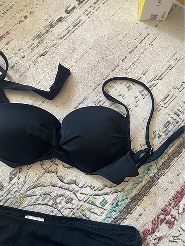 m Beden Bikini takımı