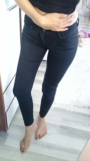 Siyah pantolom