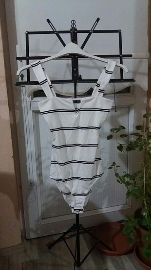 bershka sıfir bodysuit