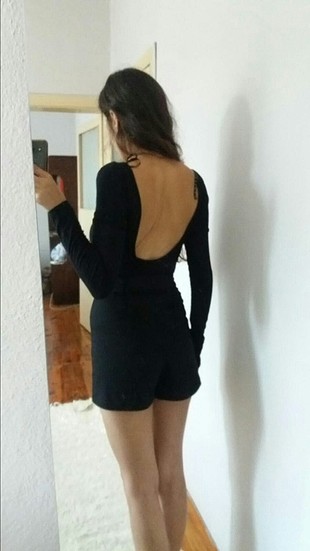 Derin sırt dekolteli bodysuit
