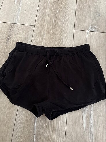 xs Beden siyah Renk h&m kısa yazlık şort