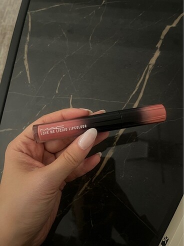 Mac ruj 482 tres blase rengi