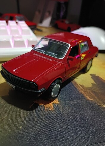 Renault Toros Model Araba 