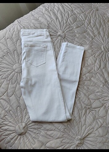 s Beden Beyaz dar paça pantolon 