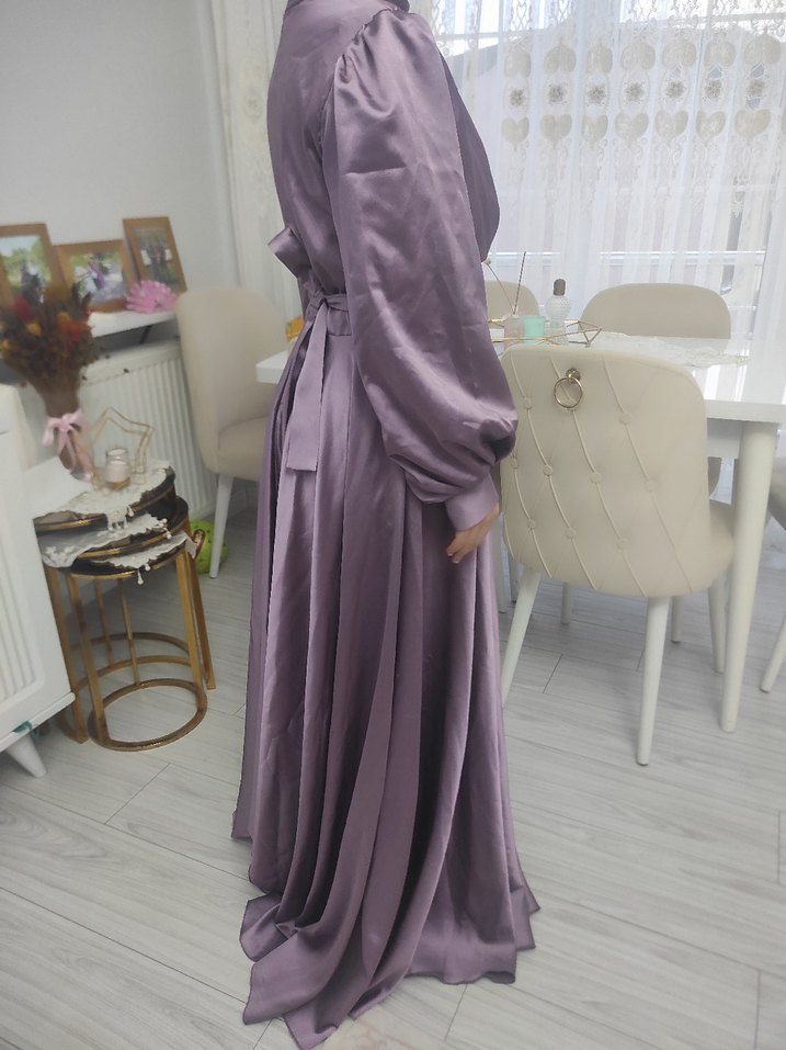 Uzun Kollu Mor Saten Abiye Elbise - Görsel 4