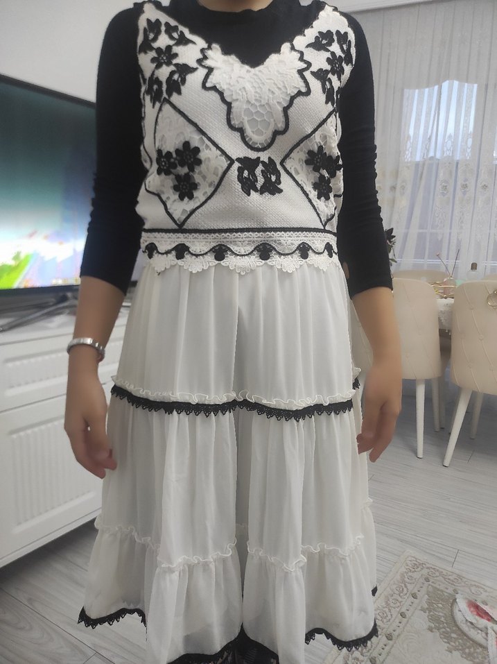 Dantel İşlemeli Beyaz Bohem kısa elbise - Görsel 2