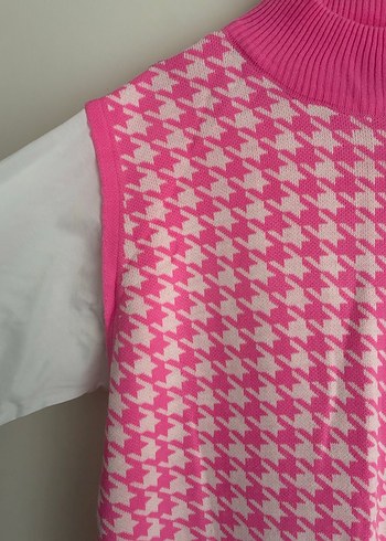 Pembe Boğazlı Triko Süveter - Görsel 2