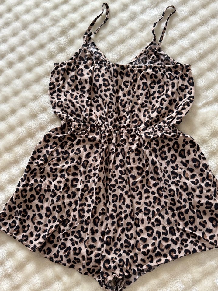 Leopar Desenli Detaylı Kadın Tulum - Görsel 3