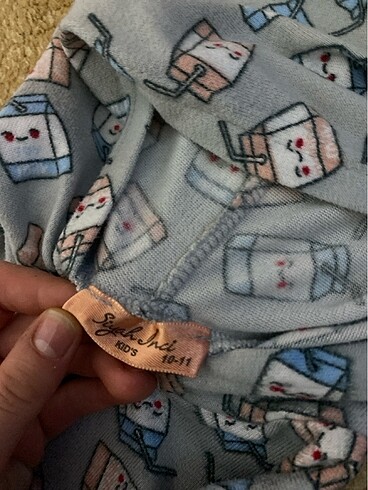 10 Yaş Beden Kız çocuk pijama takımı