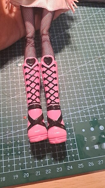  Beden Monster High Draculaura