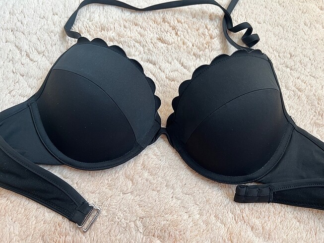 H&M H&M siyah bikini üstü