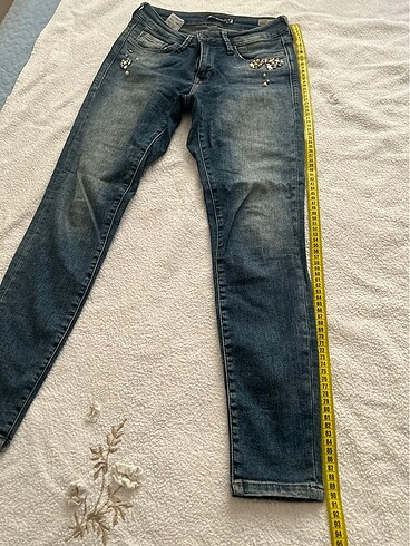 Mavi taşlı kot - Görsel 2