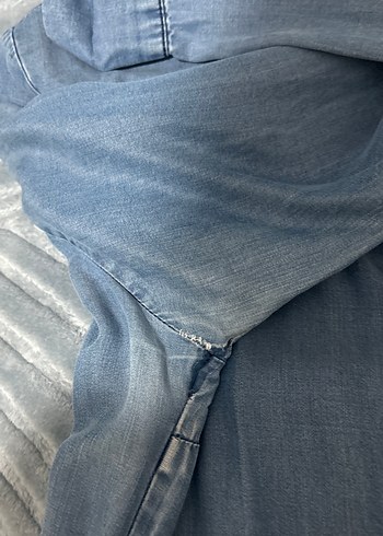 İnce kot pardesü ve eşarp - Görsel 4