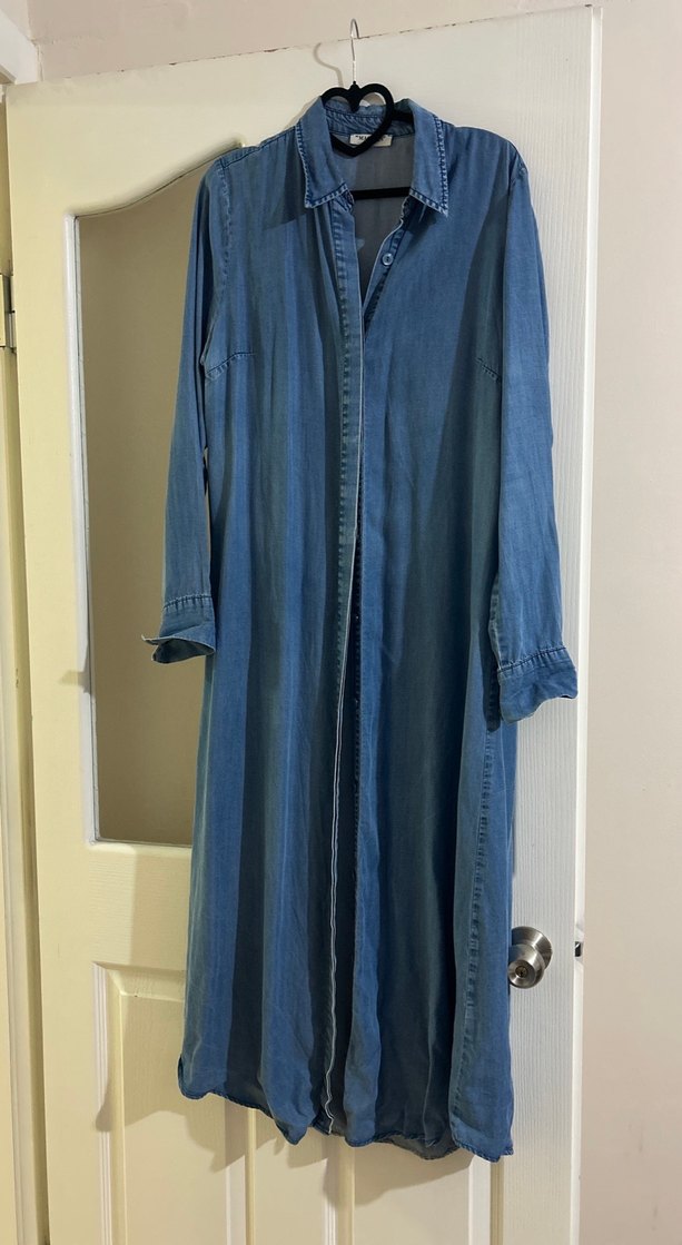 İnce kot pardesü ve eşarp - Görsel 2