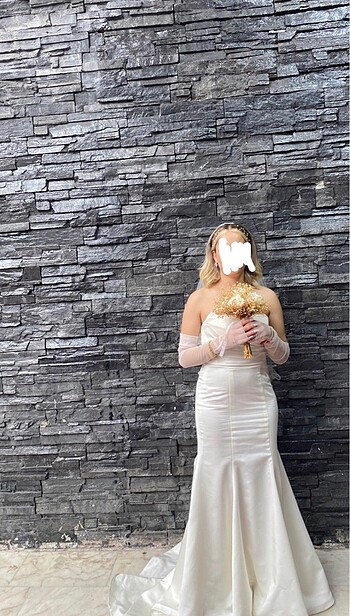 Beyaz kurdeleli gelinlik - Görsel 2