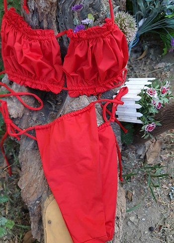 kırmızi bikini takım
