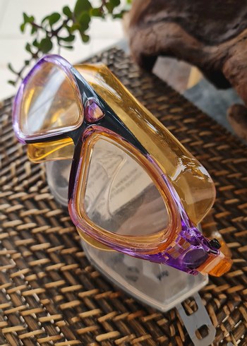 Renkli Tie-Dye Desenli Yüzücü Gözlüğü - Görsel 2