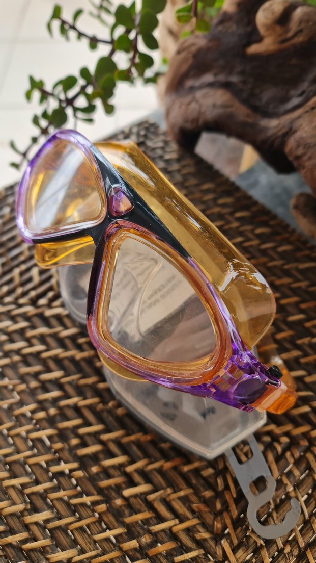 Renkli Tie-Dye Desenli Yüzücü Gözlüğü - Görsel 2