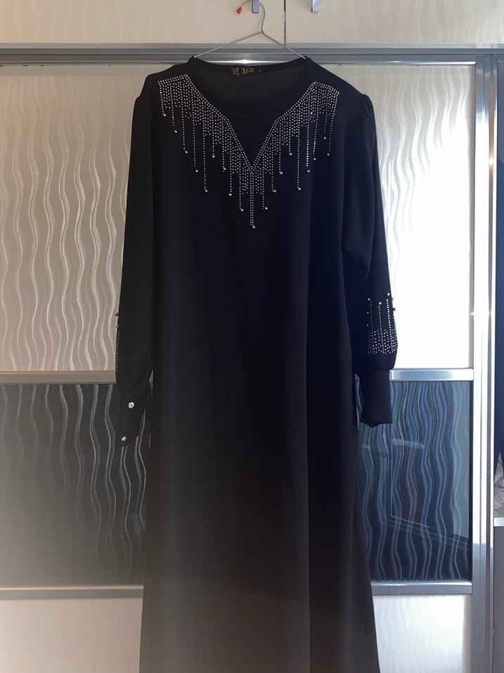 Boncuk İşlemeli Siyah Uzun Kadın Elbise - Görsel 3