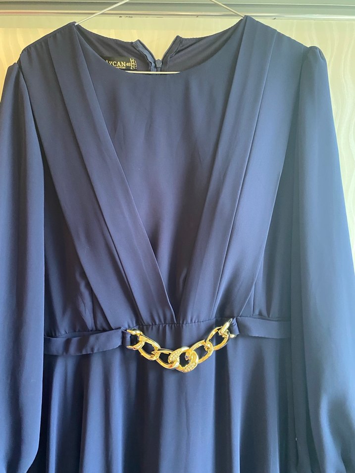 Zincir Detaylı Mavi Uzun Abiye Elbise - Görsel 5