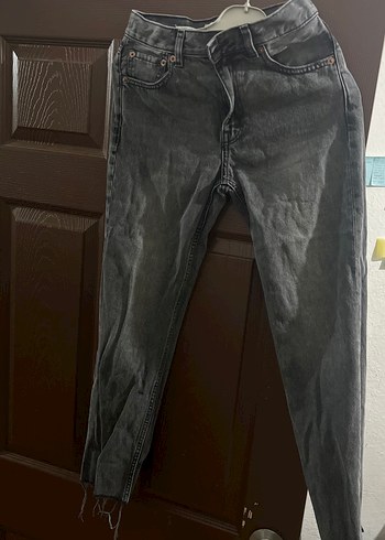 Gri Kadın Denim Jean - Regular Fit, Sokak Stili - Görsel 2