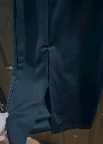 Uzun Siyah V Yaka Gotik Kadın Elbise - Görsel 2