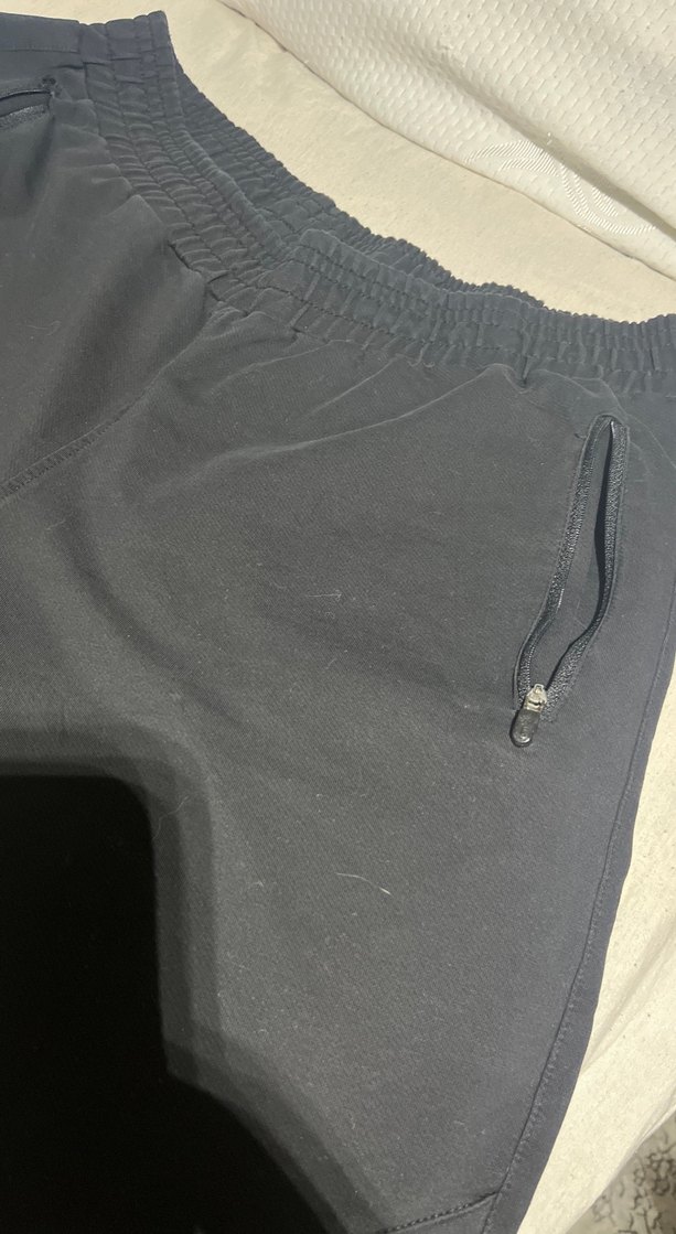 Siyah Fermuarlı Rahat Kesim Erkek Şort - Görsel 2