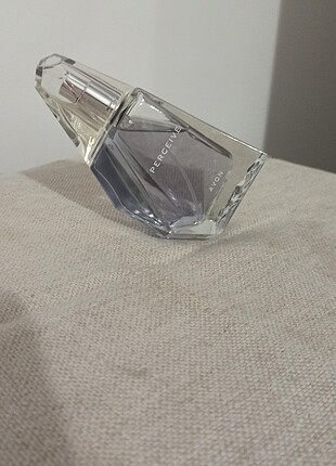 Avon parfüm