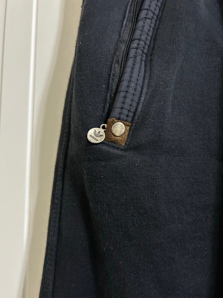 Kadın Siyah Fermuarlı Rahat Eşofman Altı - Görsel 4