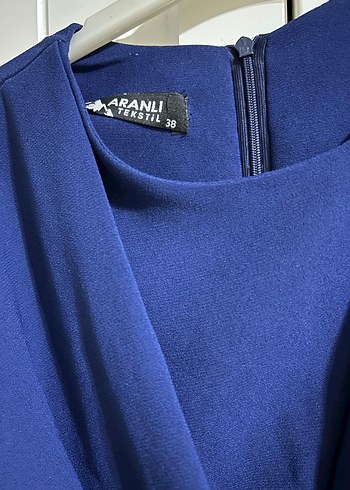 Uzun Kollu Drapeli Lacivert Elbise - Görsel 8