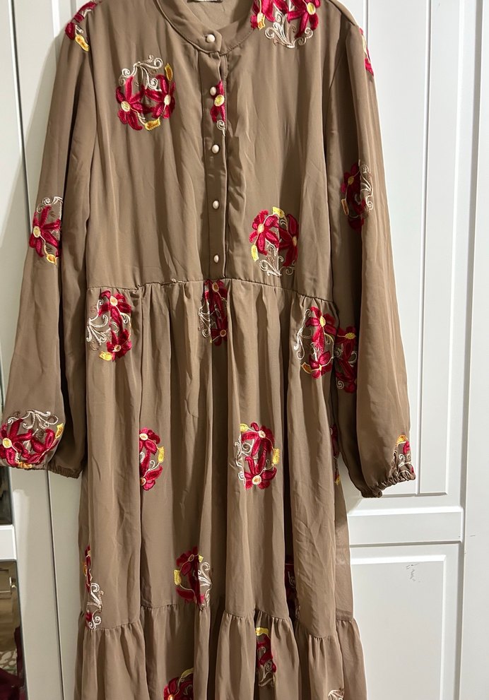 Uzun Kollu Nakışlı Kahverengi Bohem Elbise - Görsel 3