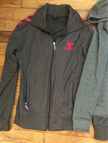 Hummel Hırka