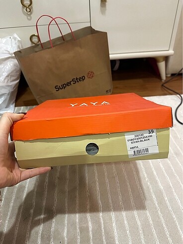 39 Beden siyah Renk Kısa Bot