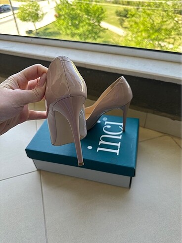 40 Beden Stiletto
