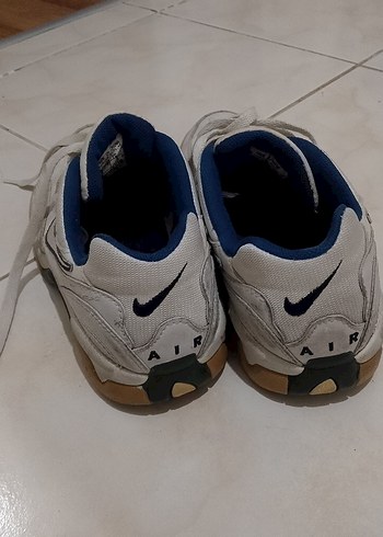 Beyaz Nike Kadın Spor Ayakkabı - Görsel 4