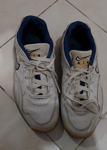 Beyaz Nike Kadın Spor Ayakkabı - Görsel 3