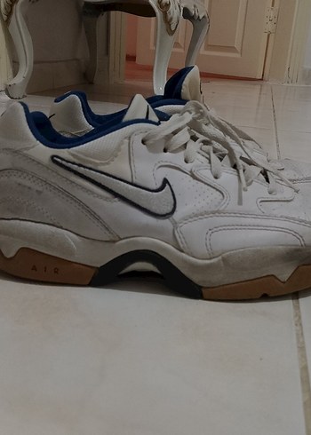 Beyaz Nike Kadın Spor Ayakkabı - Görsel 2