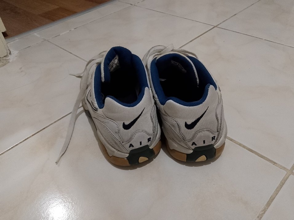 Beyaz Nike Kadın Spor Ayakkabı - Görsel 4