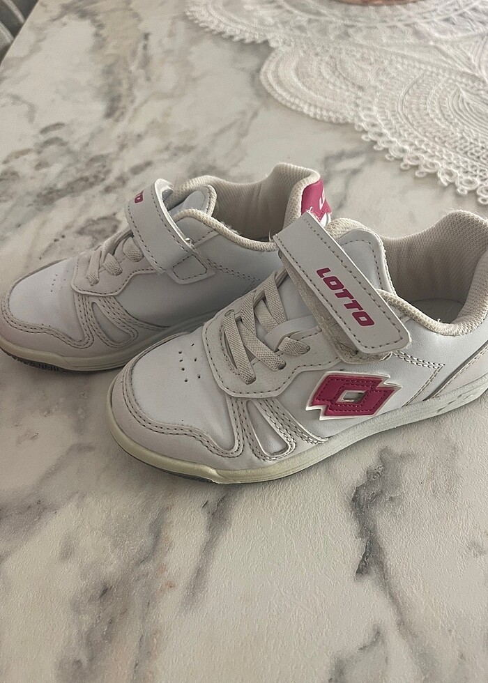 Lotto marka 29 numara kız çocuk spor ayakkabı - Görsel 2