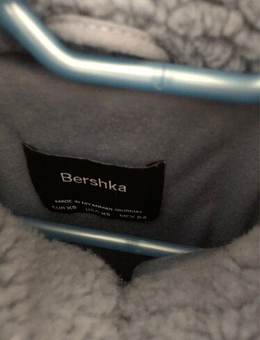 xs Beden mavi Renk bershka crop mont