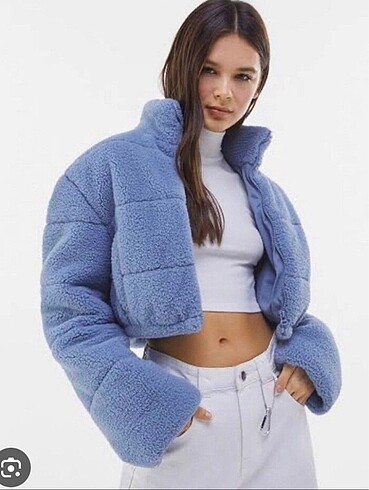 bershka crop mont