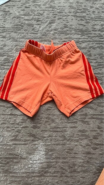 Adidas bebek şort