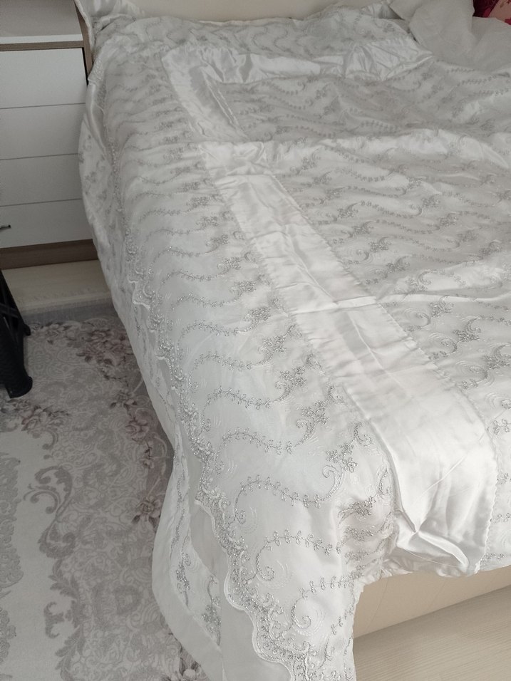 Baskılı Beyaz Gri Yatak Koruyucu - Görsel 3