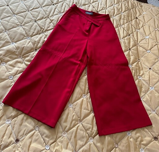 ADL Kırmızı Bol Paçalı Kumaş Pantolon