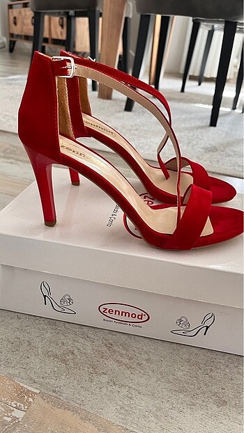 39 Beden Stiletto