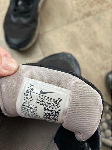 Nike Nıke 33 numara kız çocuk ayakkabısı