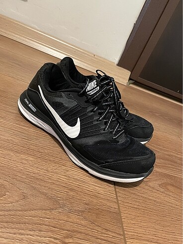 Nike Orijinal Nike Spor ayakkabı