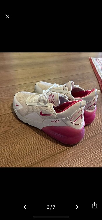 Nike Pembe Nike Air 270
