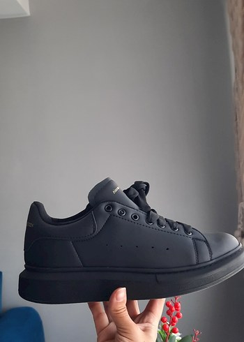 Alexander McQueen Siyah Duz Renk Sneaker